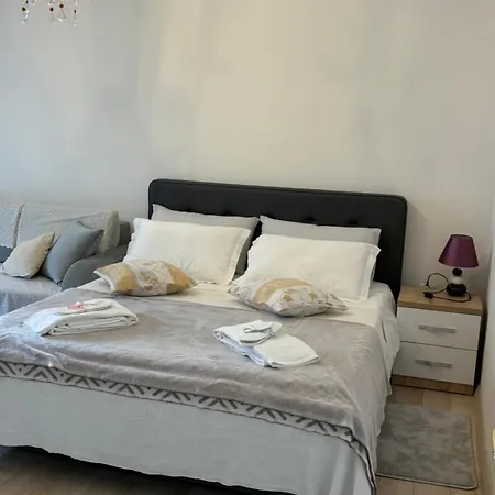 Апартаменты In Center Тирана